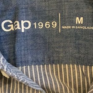 GAP Tops - Blue and White Gap striped, button down, Medium GAP Tops - Blue and White Gap striped, button down, Medium
